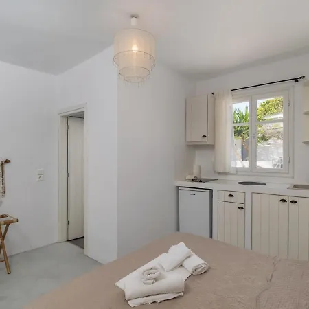 Apartment Thalassopetra In Agia Kyriaki Agia Kiriaki Beach (Milos)
