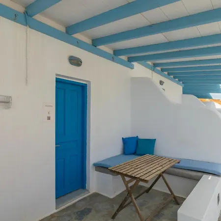 Thalassopetra In Agia Kyriaki