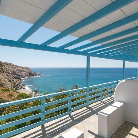 Thalassopetra In Agia Kyriaki *