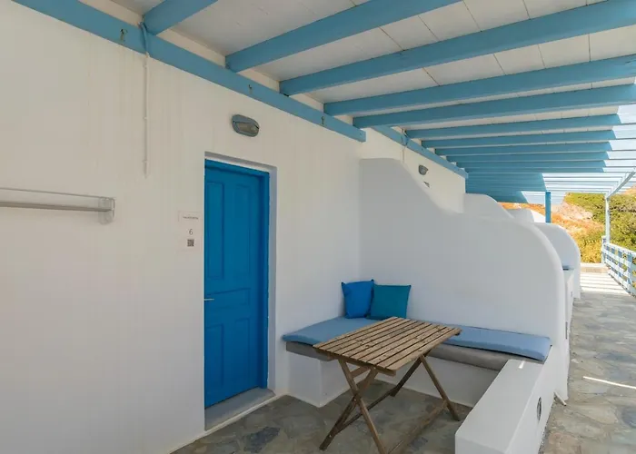 Thalassopetra In Agia Kyriaki