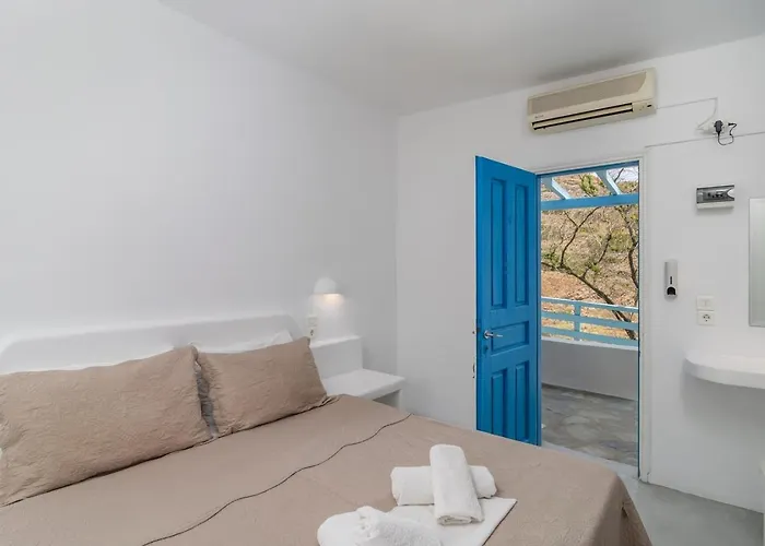 Thalassopetra In Agia Kyriaki Apartment Agia Kiriaki Beach (Milos)
