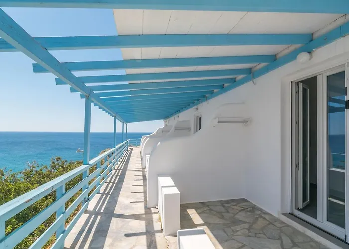 Apartment Thalassopetra In Agia Kyriaki Agia Kiriaki Beach (Milos)