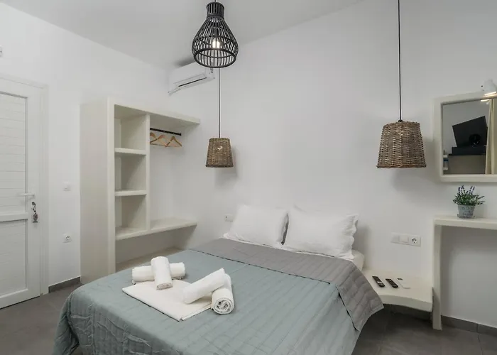 Thalassopetra In Agia Kyriaki Agia Kiriaki Beach (Milos)