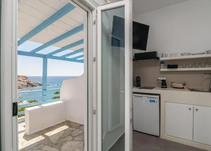 Thalassopetra In Agia Kyriaki * Agia Kiriaki Beach (Milos)